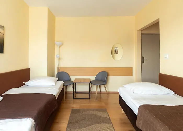 Privatunterkunft Zdroj *